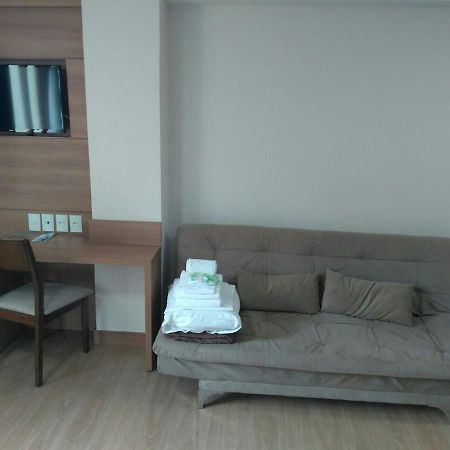 Ap Bristol Vista Azul Apartment Arace Bagian luar foto