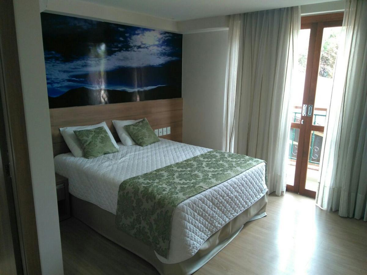 Ap Bristol Vista Azul Apartment Arace Bagian luar foto