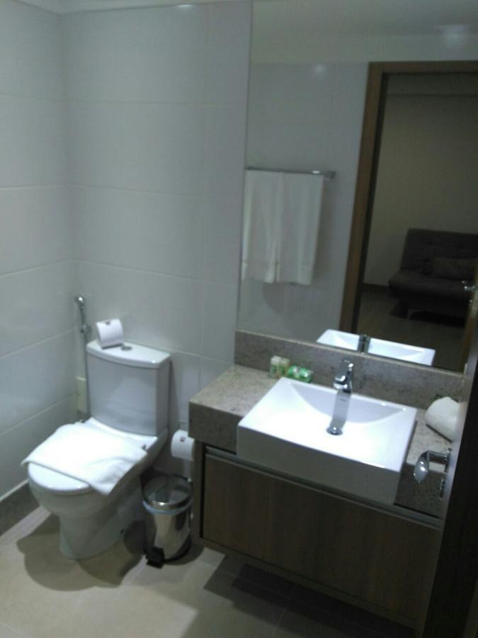 Ap Bristol Vista Azul Apartment Arace Bagian luar foto